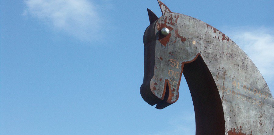 Троянская программа Trojan.RoboInstall.1 осуществляет установку нежелательных приложений