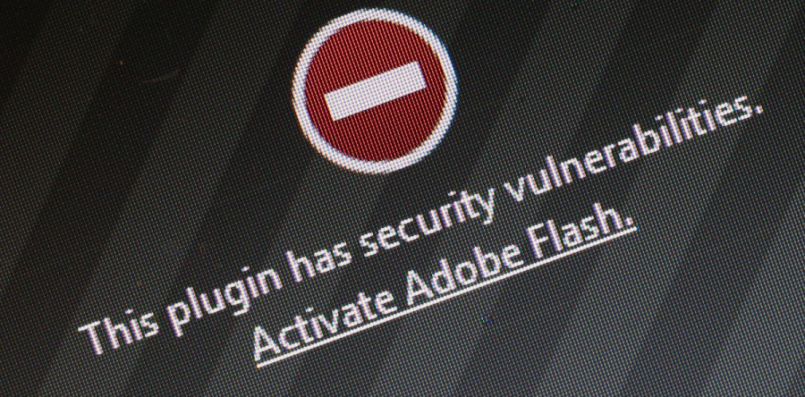 С помощью уязвимости в Flash Player распространялись Cerber и Locky