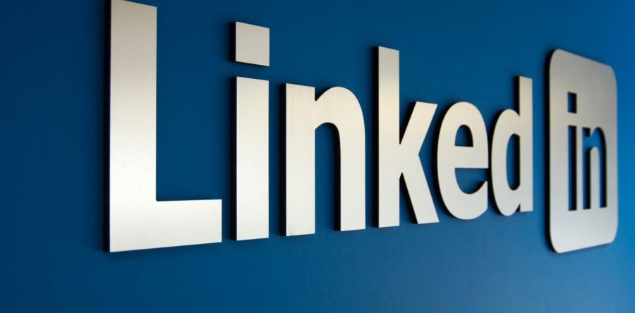 Китай посредством LinkedIn вербует политиков в Германии