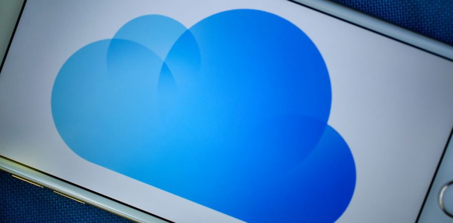 В iCloud без ведома пользователей сохраняется история звонков