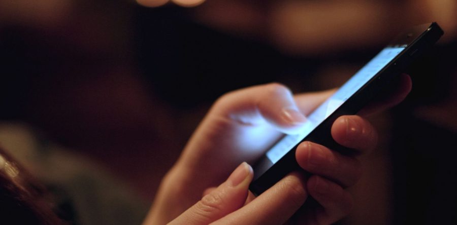 Датчики освещенности на смартфонах являются угрозой информационной безопасности