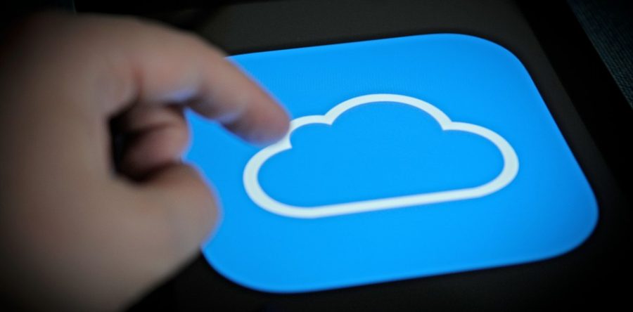 Взломщик аккаунтов iCloud получил срок