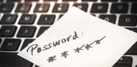 Google выпустил расширение Chrome, которое сообщает об уязвимых паролях