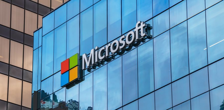Microsoft ненадолго вступила в “клуб компаний за триллион долларов”