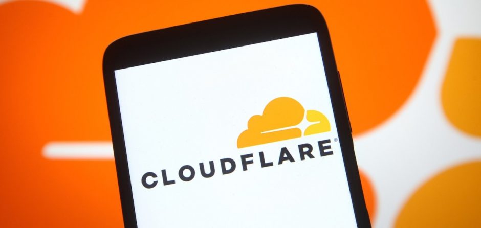 Компания Cloudflare справилась с рекордной DDoS-атакой