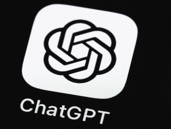 Пользователи ChatGPT сообщают о сбоях в работе сервиса по всему миру